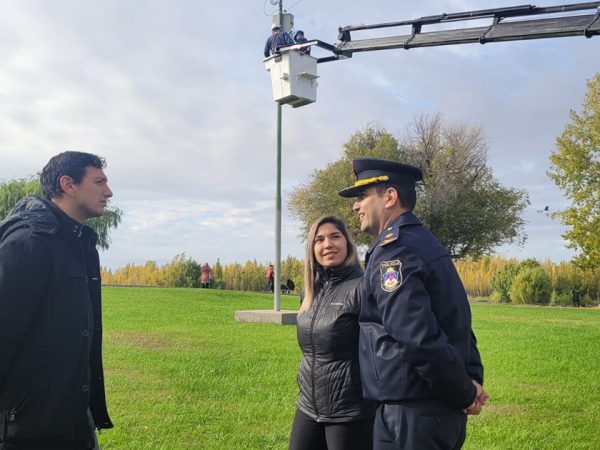WEB-Avanzan en el emplazamiento del nuevo sistema de videocámaras en el área Metropolitana 2