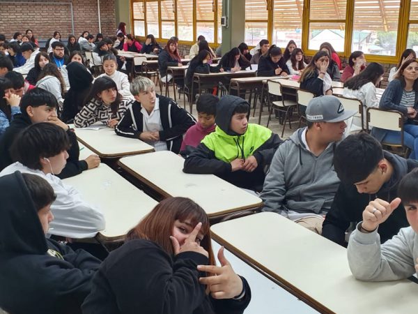 WEB Maratón Colaborativa Plaza Huincul 02 1